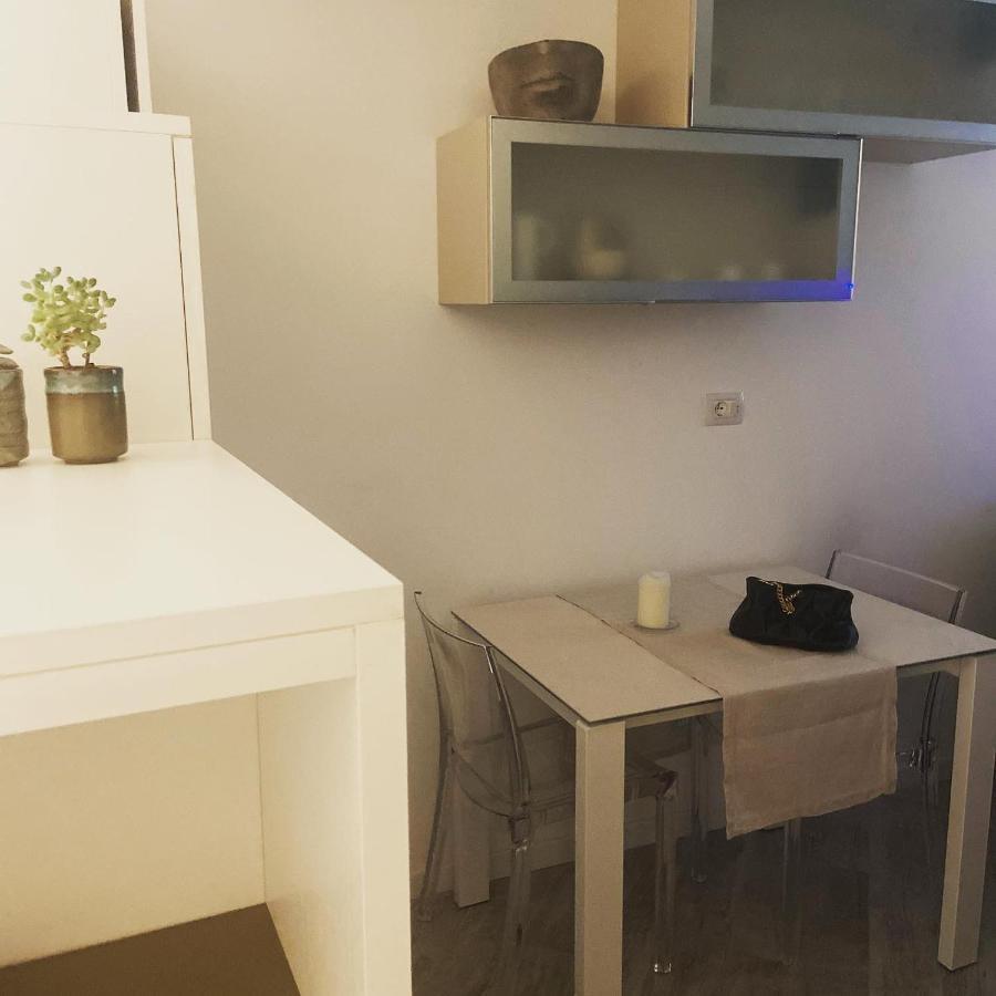 La Porta Bianca Apartment ตรีเอสเต ภายนอก รูปภาพ